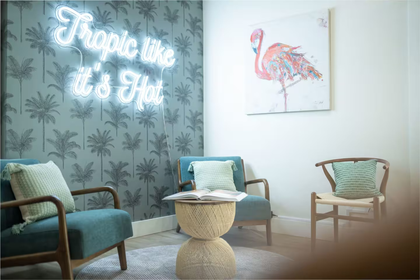 Tropic Like It's Hot sign