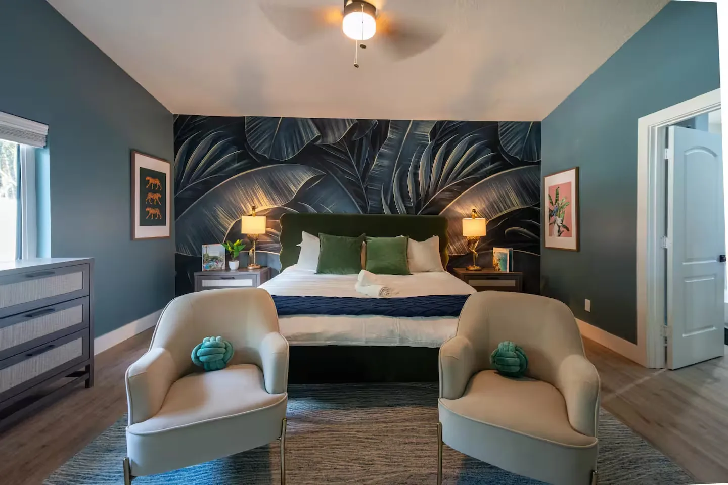 Primary suite