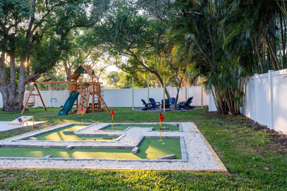 Putting green and fire pit