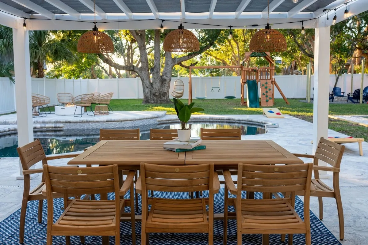 Outdoor dining area